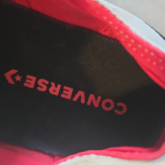 Toddler Converse Sneakers - Picture 13 of 14